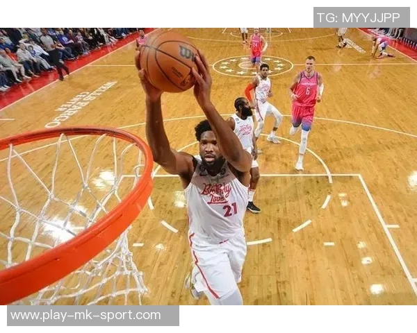 冲击三连胜的关键战役76人客场挑战尼克斯恩比德出战概率极高